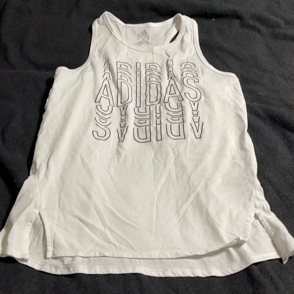 Like new kid’s Adidas tank XL